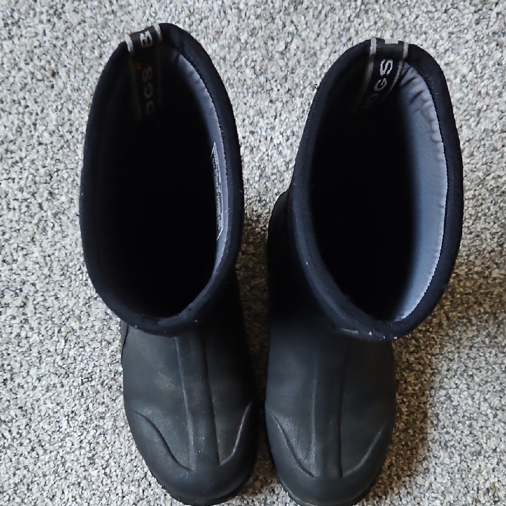 Bogs Black Rubber-Neoprene Waterproof Boots - Picture 4 of 6